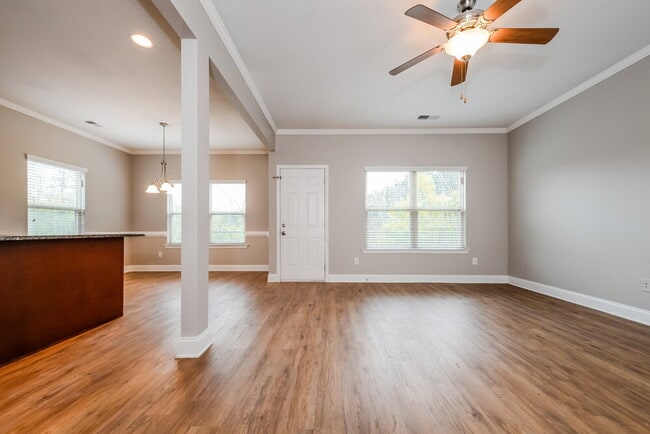 Photo - 2291 Wentworth Park Dr