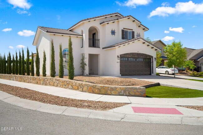 Photo - 7877 Enchanted View Dr