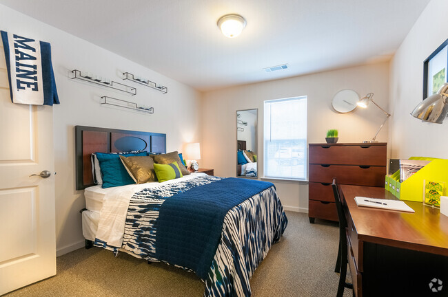 Bedroom - The Reserve at Orono Rental