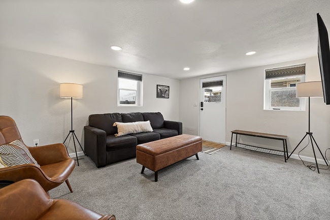 Photo - 718 East Blvd