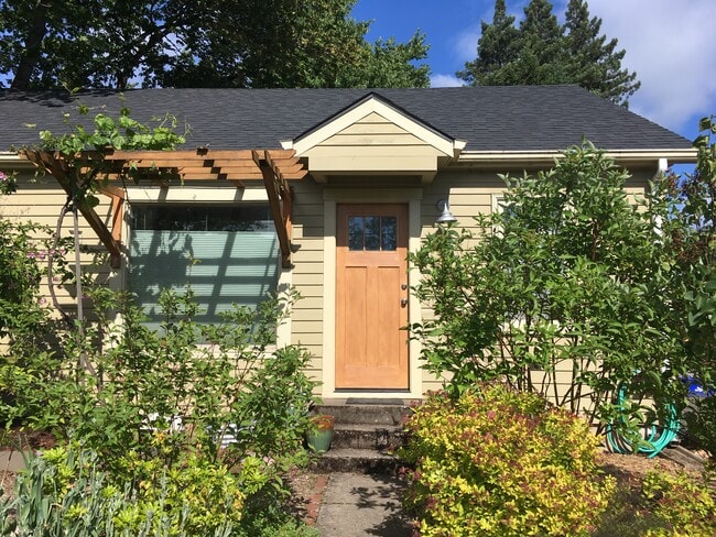 Photo - 1275 Jackson St