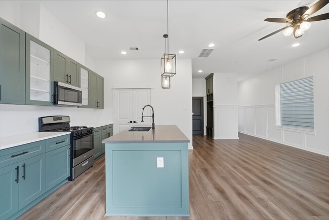Photo - 826 Berry Sage Ln