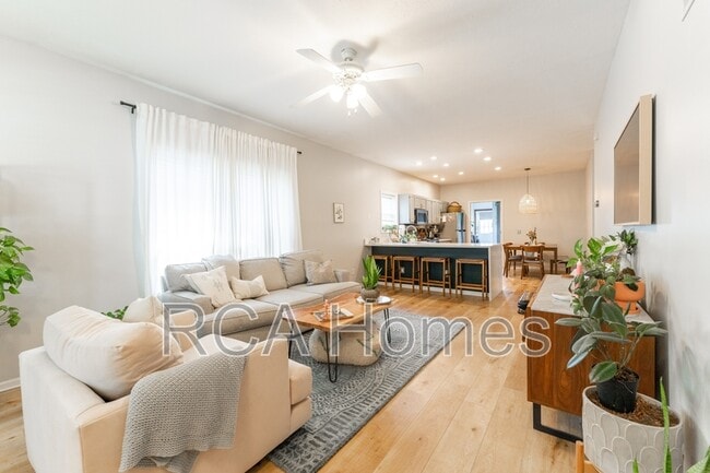 Photo - 2322 N Talbott St