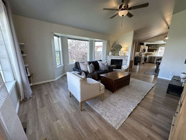 Photo - Beautiful 3/2 Home With Backyard Oasis!