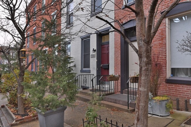 Photo - 262 North St Unit 1