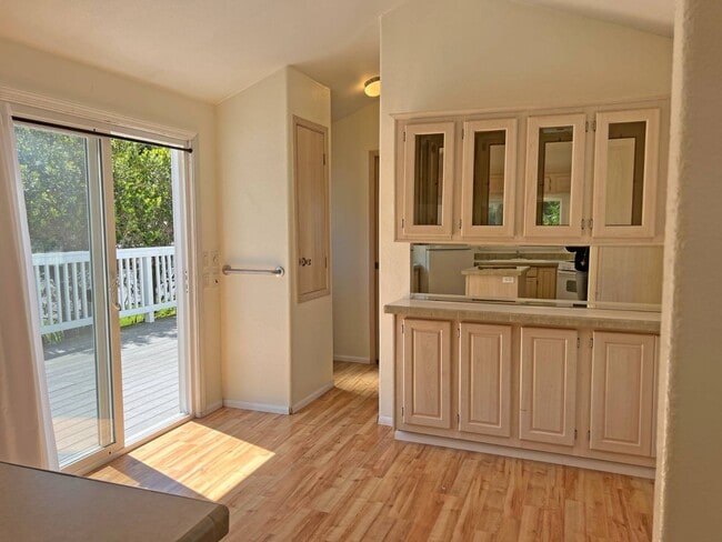 Photo - 51 Midway Dr