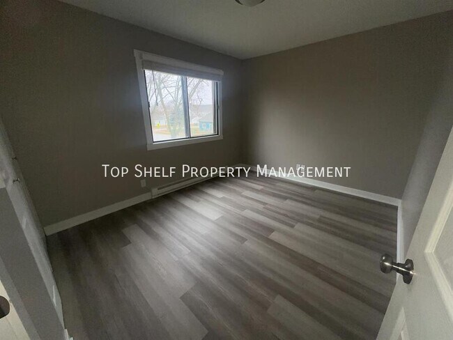 Photo - 103 S Grant-8 Unidad 8