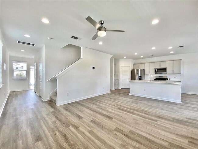 Photo - 1825 Bonham Ln