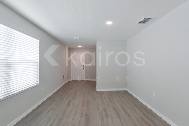 Photo - 8648 SW 43rd Ter