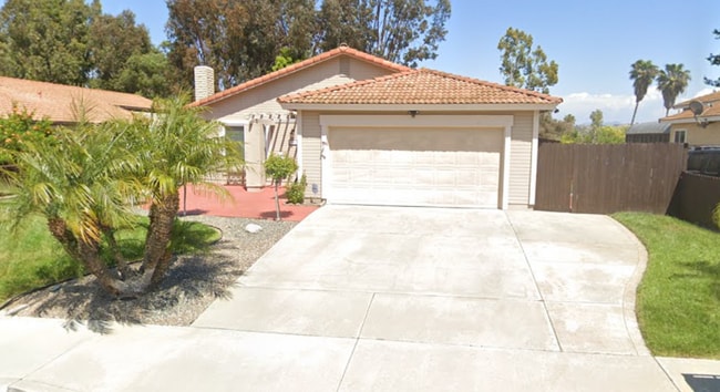 Building Photo - 716 Valley Crest Dr Rental