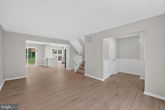 Photo - 114 Gentlebrook Rd