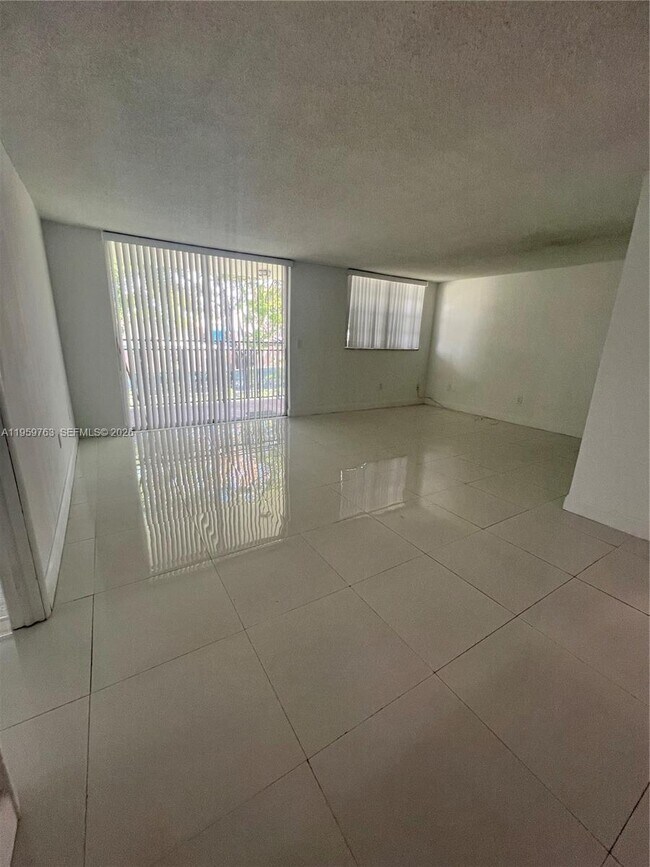 Photo - 14155 SW 87th St Unidad E201