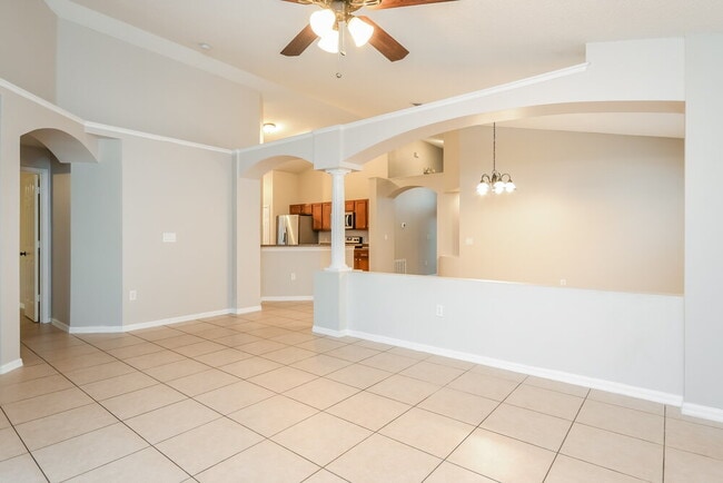 Photo - 4643 Eagle Peak Dr