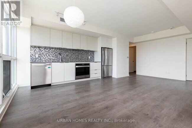 Photo - 2 Sonic Way Unit 2711