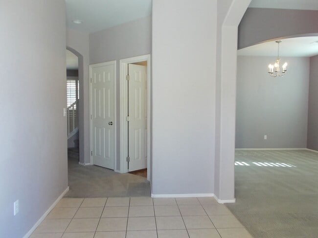 Photo - Spacious 3-Bedroom Cul-de-Sac Home in Prime Location