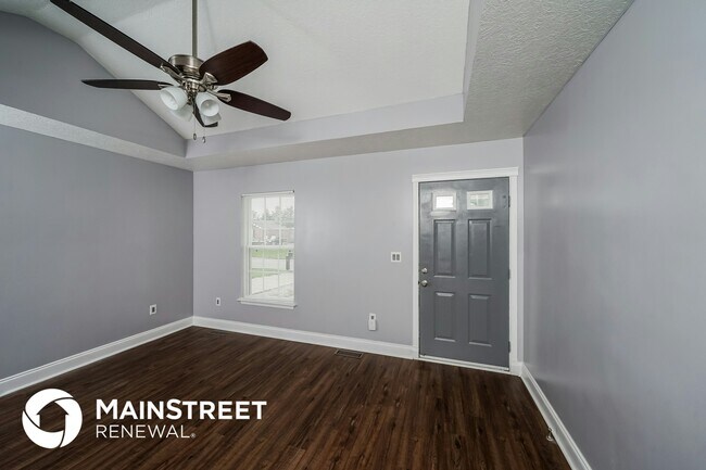 Photo - 249 Drake Dr