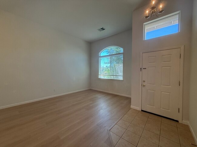 Photo - 9633 McKenna Dr