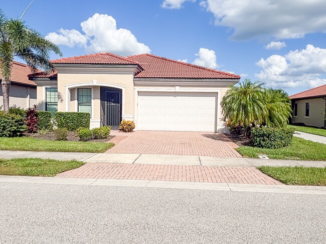 Building Photo - 24244 Gallberry Dr