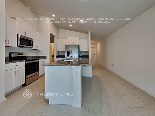 Photo - 110 Rain Lily Ave