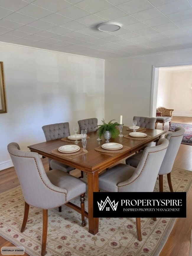 Photo - Charming 3 Bed 2 Bath Room Home In Salisbu...