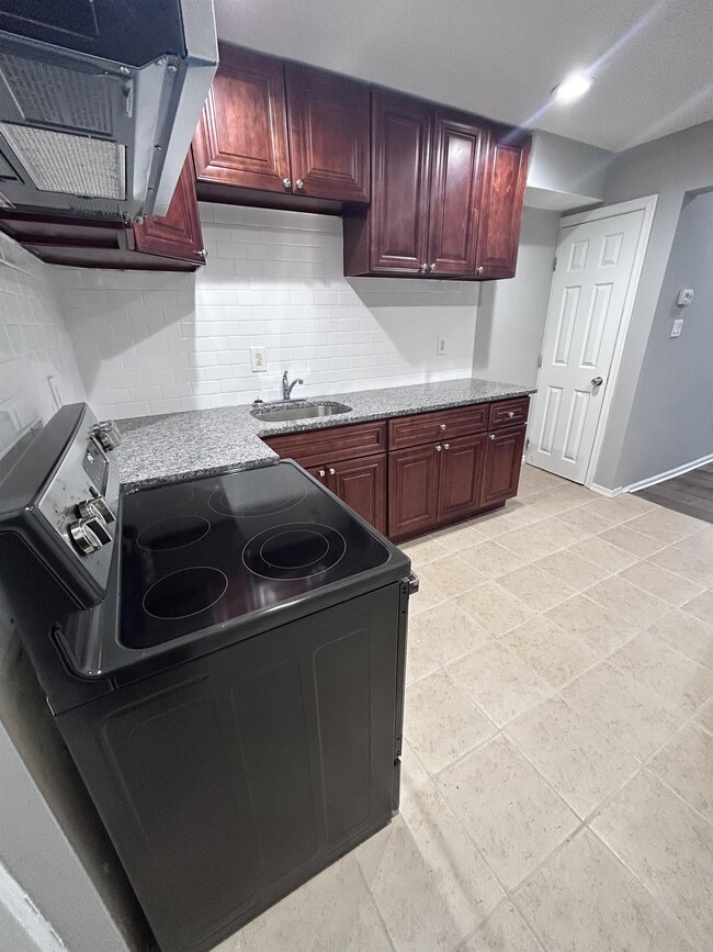 Photo - 2261 N Colorado St