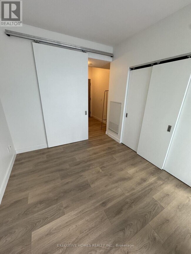 Photo - 215 Queen St W Unité 1208