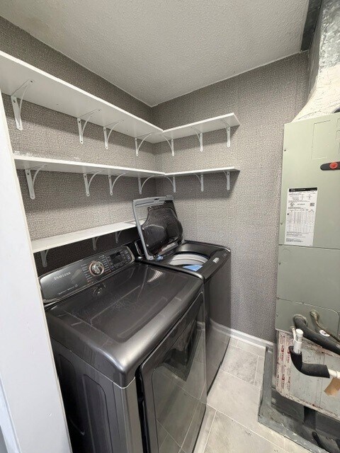 Photo - 6039 Gray Gate Ln Unit Apt B