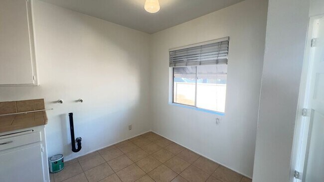 Photo - 12114 Rosecrans Ave