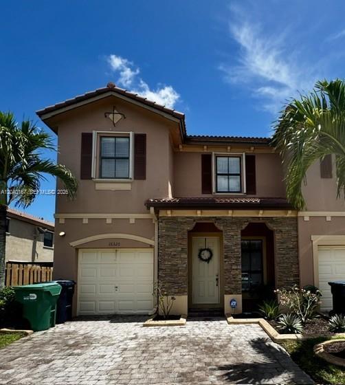 Building Photo - 16320 SW 71st Terrace