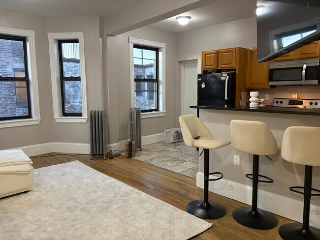 Photo - 1050 Commonwealth Ave