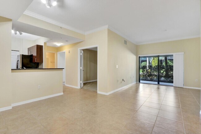 Photo - 4903 Midtown Ln Unit 3121