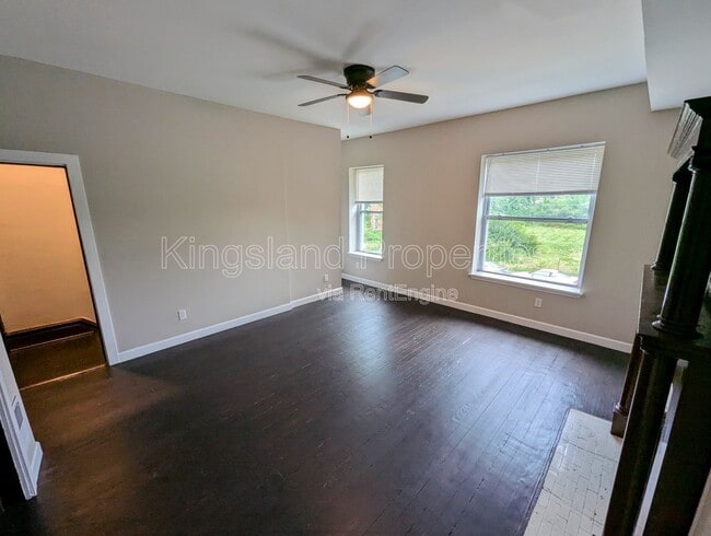 Photo - 4574 Evans Ave Unidad A
