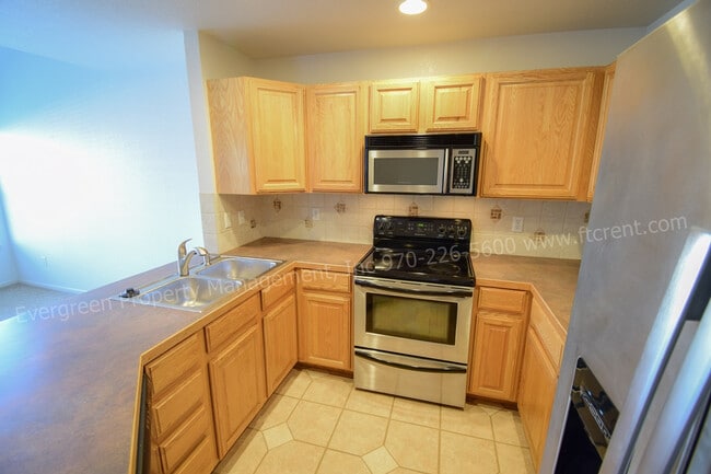 Photo - 127 Bayside Cir