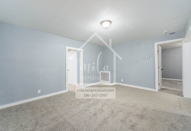 Photo - 407 W 6th Ave
