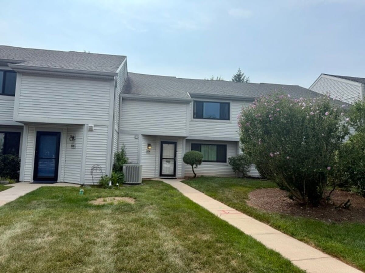 Photo - 604 Monroe Dr