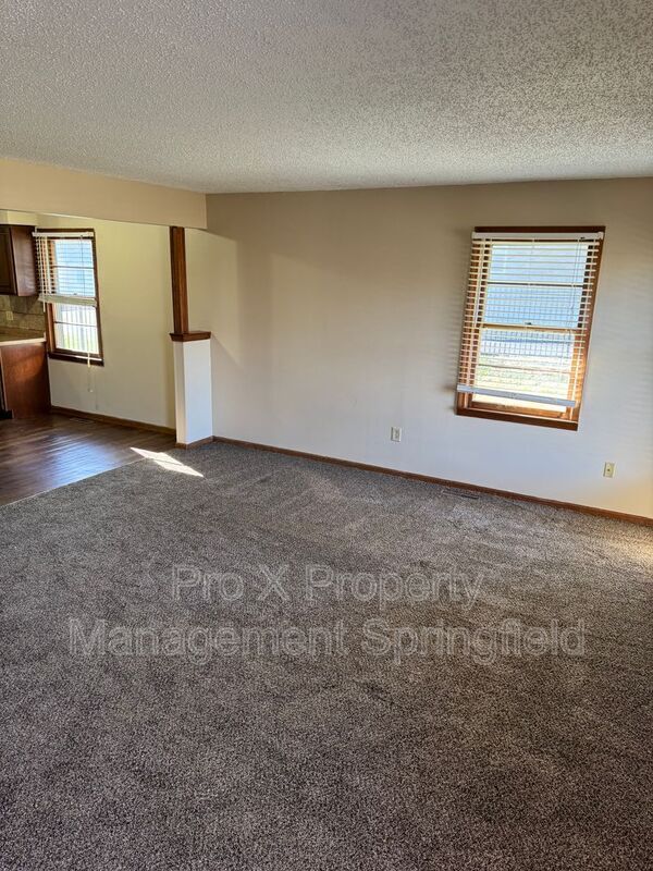 Photo - 753 S Campbell Ave Unit B