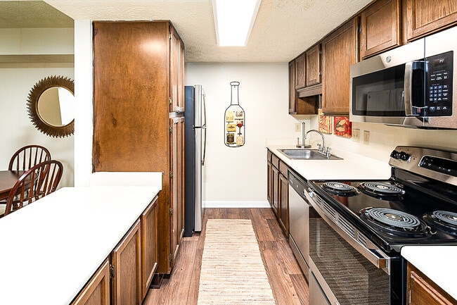 Kitchen - Azalea Hill