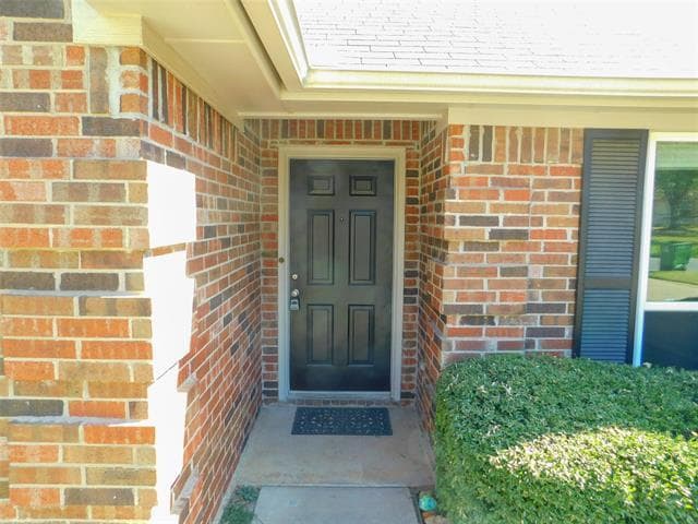 Photo - 303 Cottonwood St