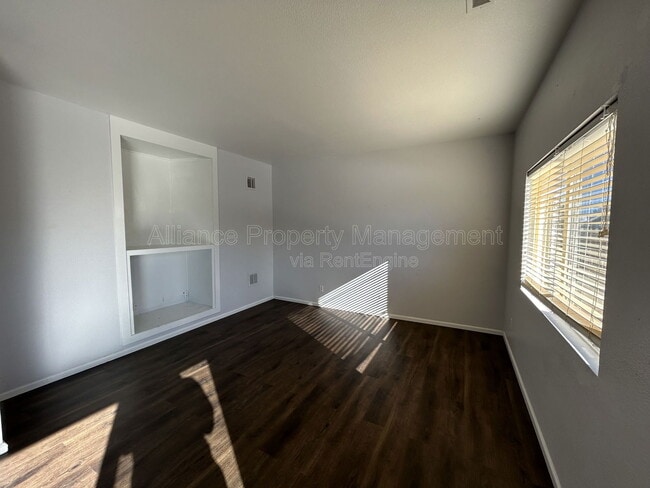 Photo - 878 Rancher Dr