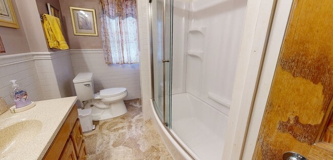 Photo - 17 Holman St Unit 1