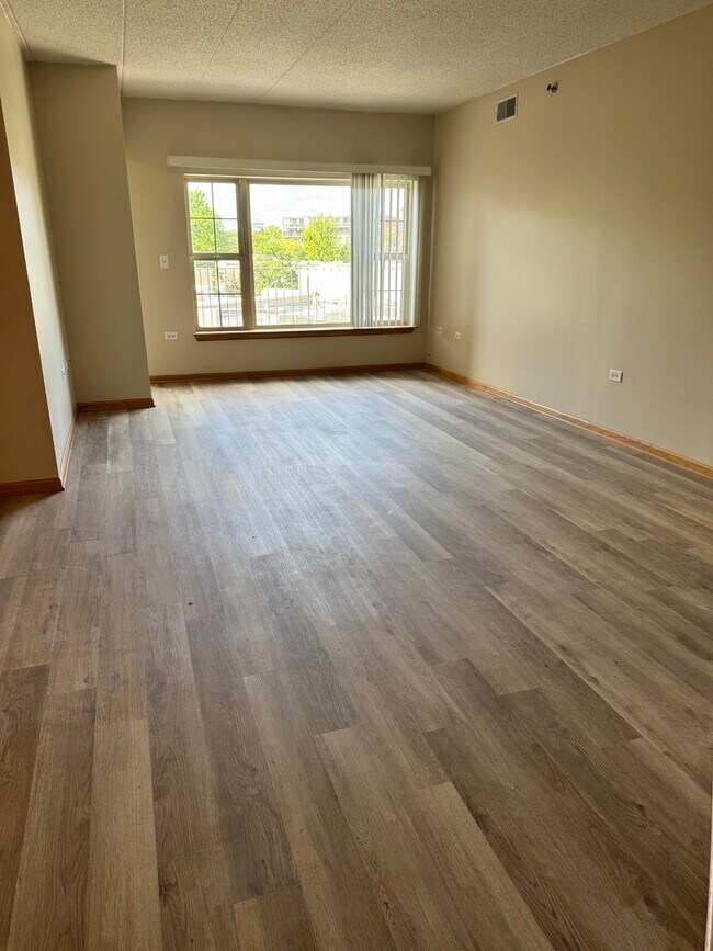 Photo - 1200 S Prospect Ave Unit 303