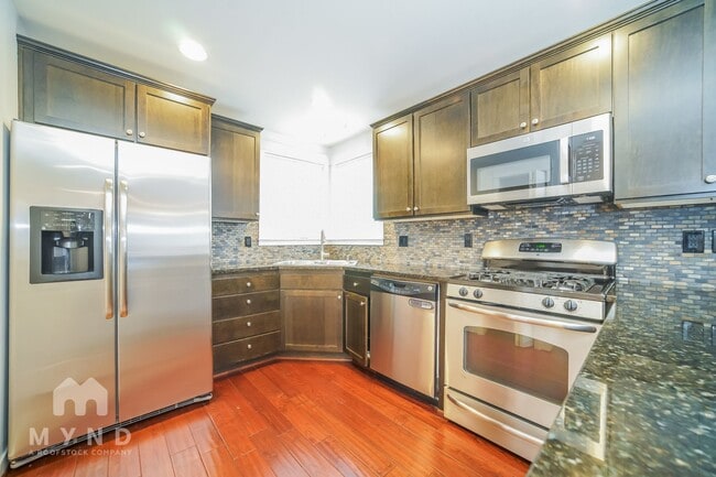 Photo - 314 25th Ave S