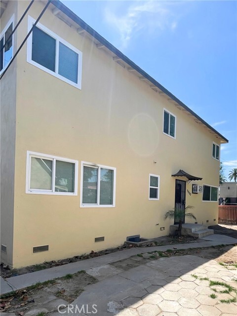 Photo - 2860 Randolph St