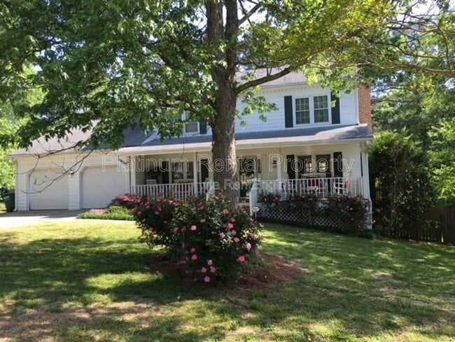 Building Photo - 2990 Summit Ridge