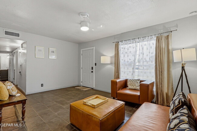 Photo - 5912 Delta Dr
