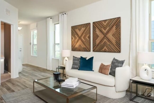 Photo - 152 Fiery Skipper Ln