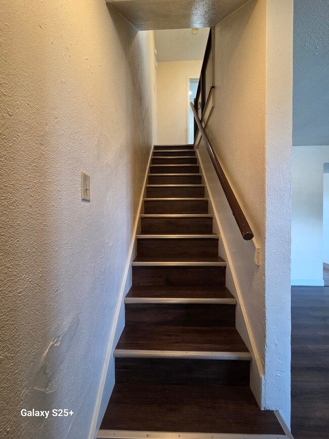 Photo - 1413 NW Despain Ave