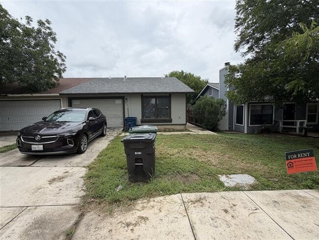 Building Photo - 9631 Bratton Dr