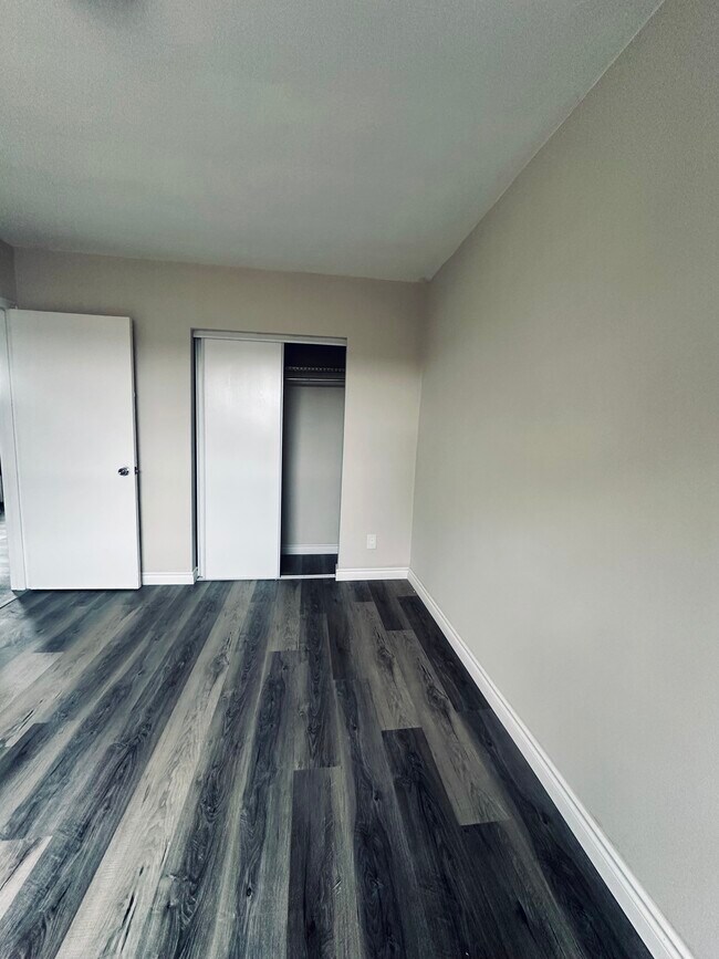 Photo - WILSON APARTMENTS