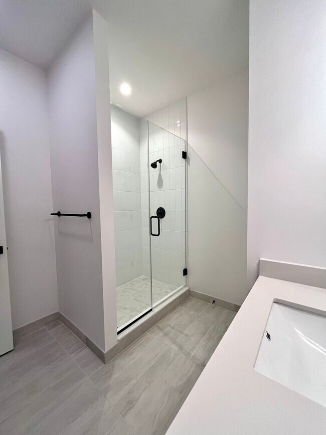 Photo - No Brokers fee, No Security Deposit, In-Unit Washer and Dryer, Central Heat/ AC, Gym, Parking